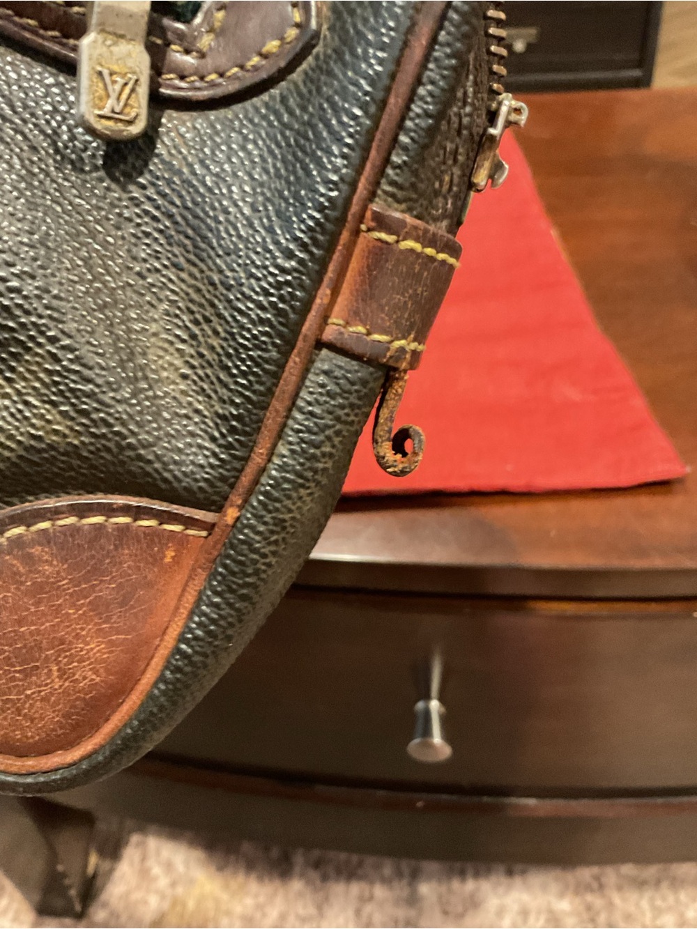 Louis Vuitton Marly Dragonne Clutch Black and Brown Leather Wrist Strap - Picture 8 of 10
